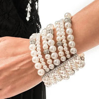 Paparazzi’s 💎 LeCricia & GLOW-ology Set 💎 Signature Zi Necklace & Bracelet